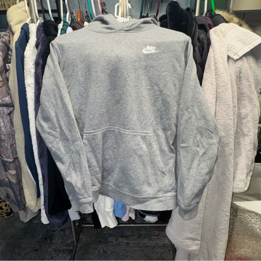 Nike Men's Gray Hoodie